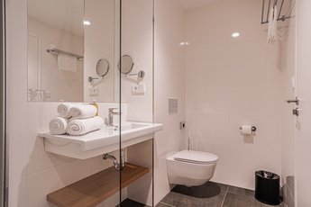 EA Congress hotel Aldis - dvoulůžkový pokoj, twin - koupelna
