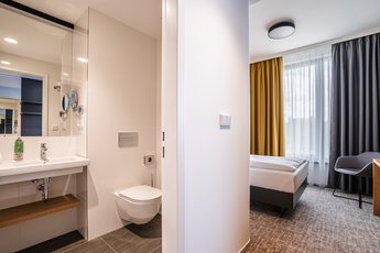 EA Congress hotel Aldis - одноместный номер - ванная комната